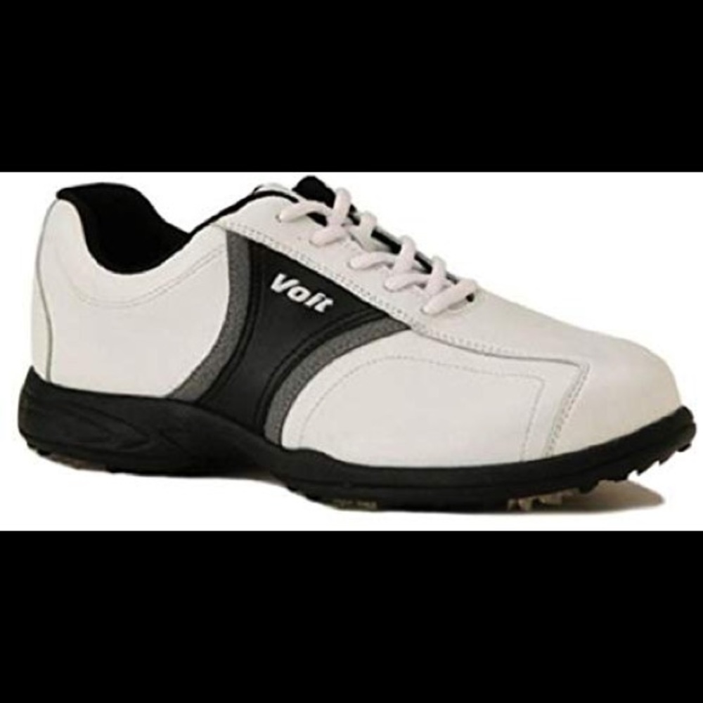 Size 12 men’s Voit golf shoes.
